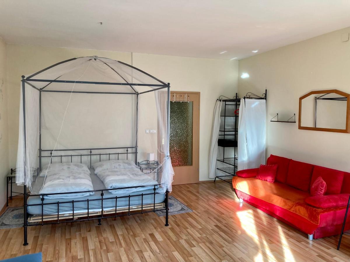 Bodega Apartment Филлах Экстерьер фото